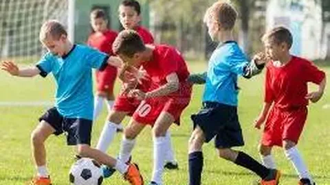 “3月8日CBA常规赛焦点战：北控迎战山东，廖三宁经典瞬间集锦”